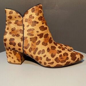 Cole Haan Leopard Calf Hair Ankle Booties • Women’s Size 8